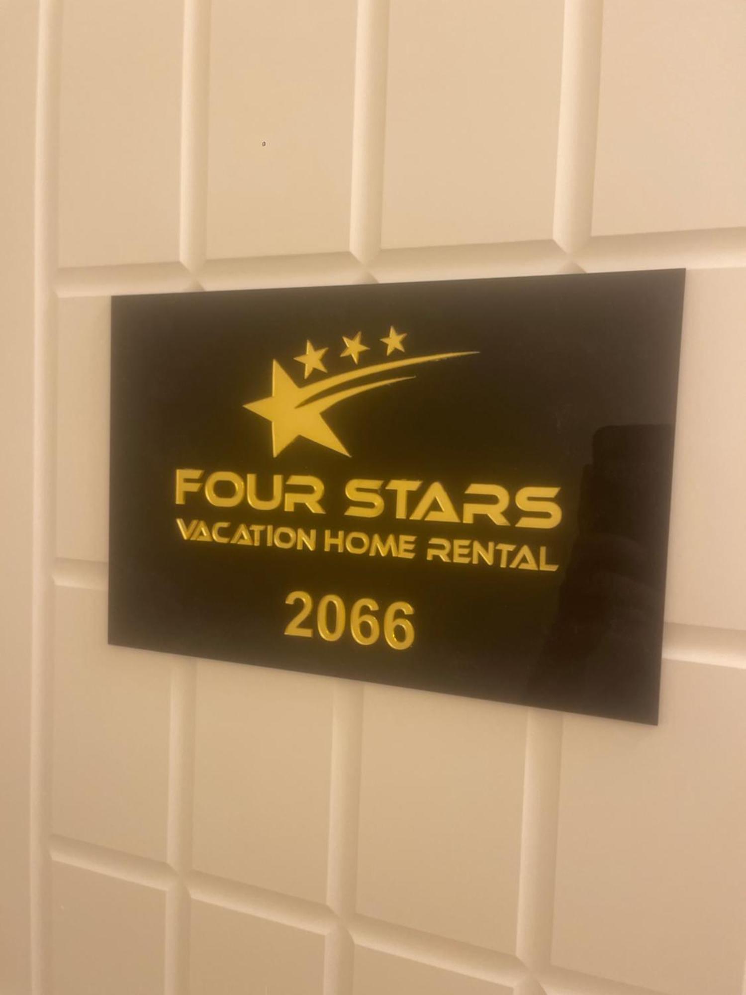 Four Stars Hostel Dubai Esterno foto