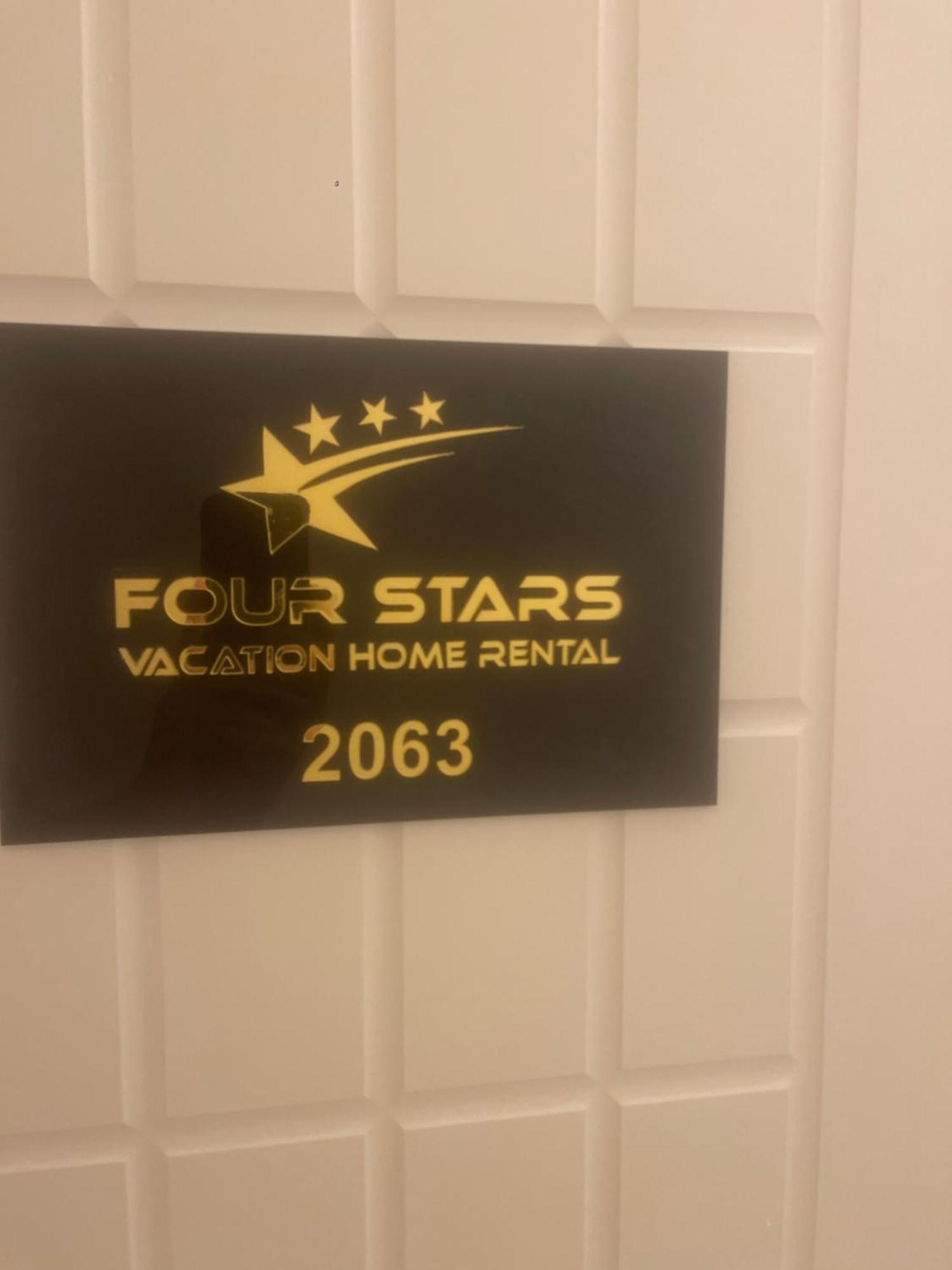 Four Stars Hostel Dubai Esterno foto