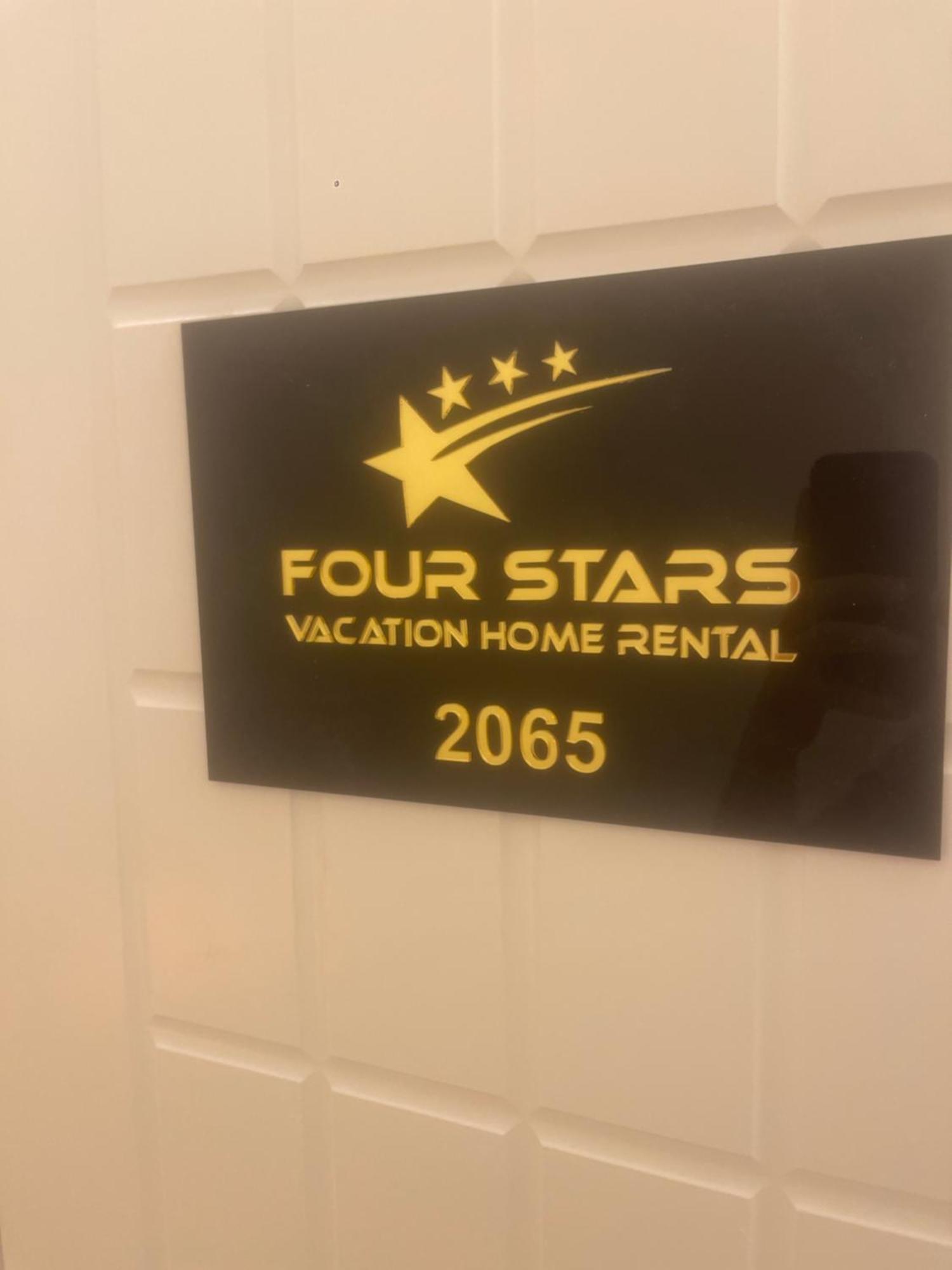 Four Stars Hostel Dubai Esterno foto